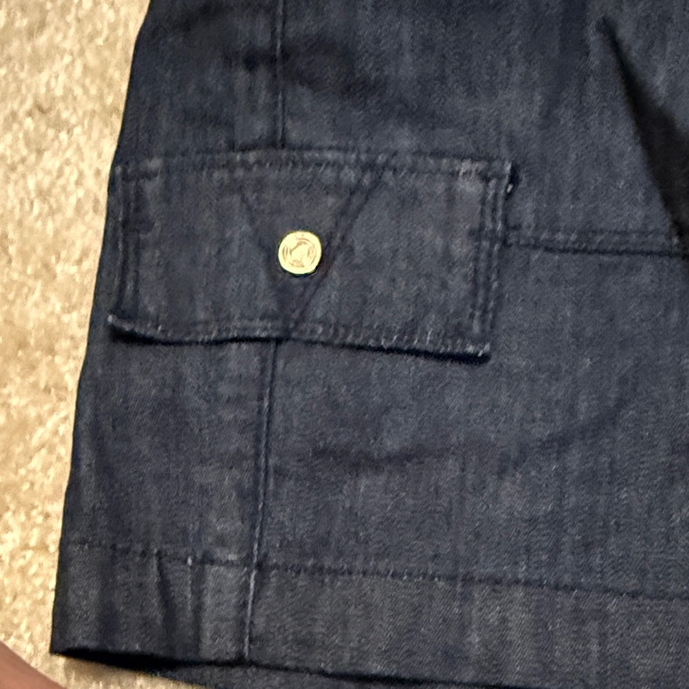 White House Black Market Dark Blue Cargo Shorts - Picture 5 of 6